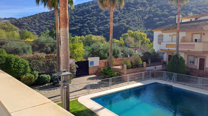 Image No.17-3 Bed Townhouse for sale