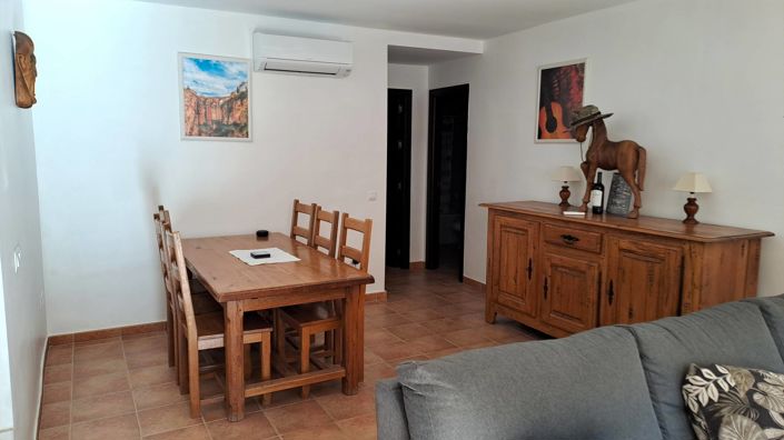 Image No.9-3 Bed Townhouse for sale