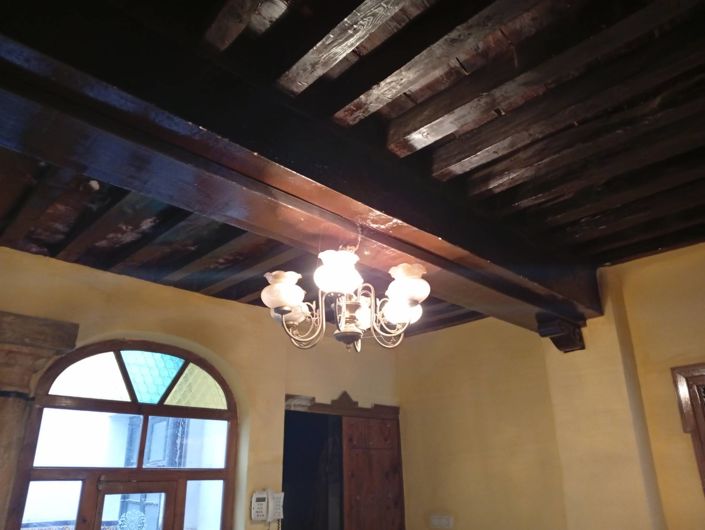 Image No.15-6 Bed Townhouse for sale