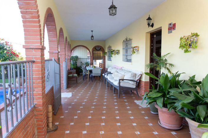 Image No.45-4 Bed Country House for sale