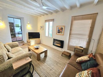 e7kcpzqwutmos1m2eihozhyivpnbxqus