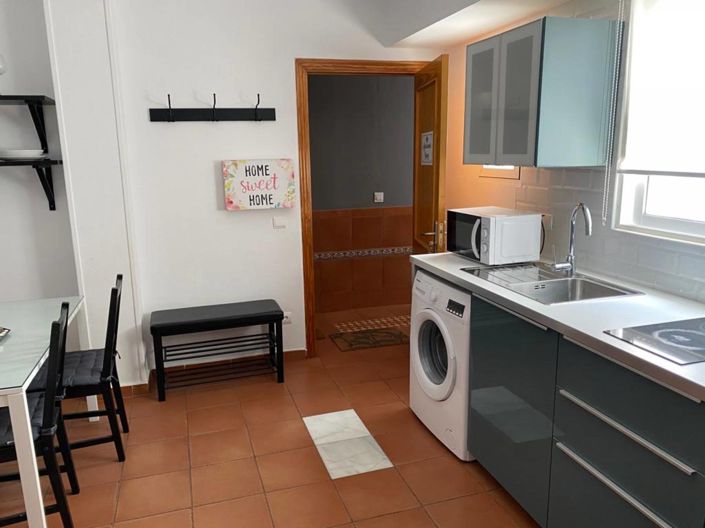 Image No.10-16 Bed Property for sale