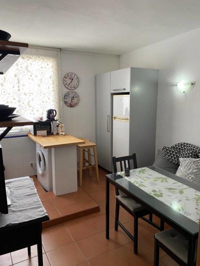 Image No.21-16 Bed Property for sale