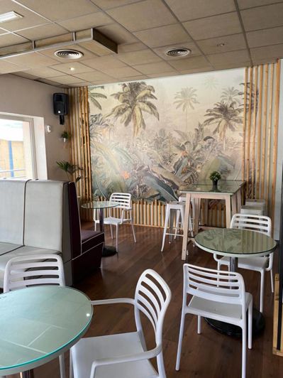 Image No.28-16 Bed Property for sale