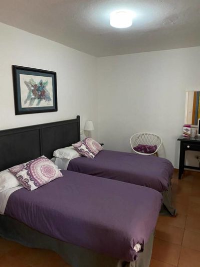 Image No.3-16 Bed Property for sale