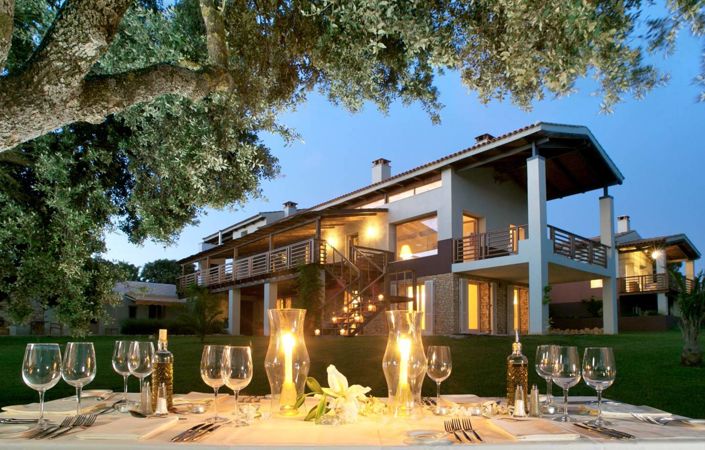 Image No.4-10 Bed Property for sale