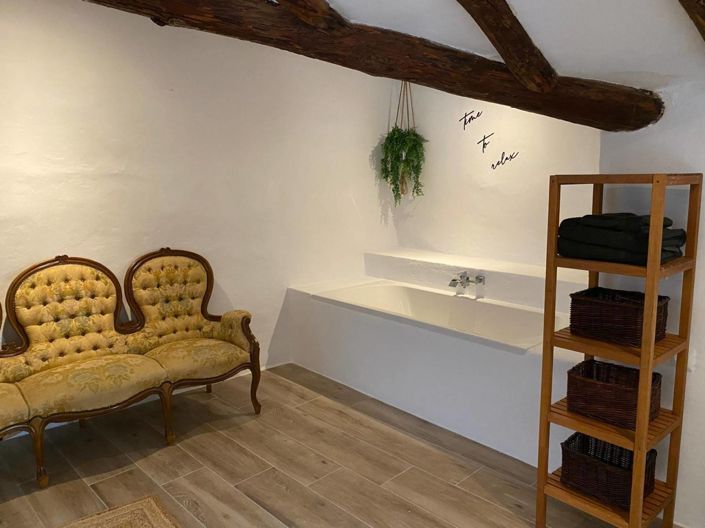 Image No.16-7 Bed Townhouse for sale