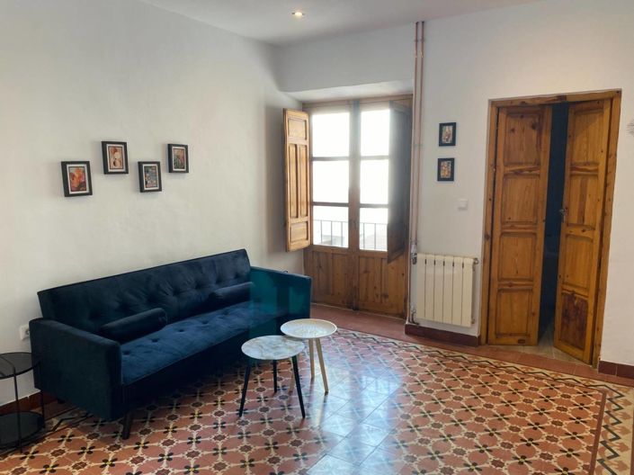 Image No.30-7 Bed Townhouse for sale