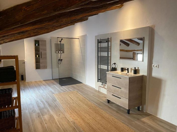 Image No.9-7 Bed Townhouse for sale