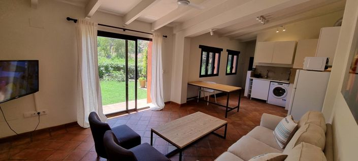 Image No.12-6 Bed Country House for sale