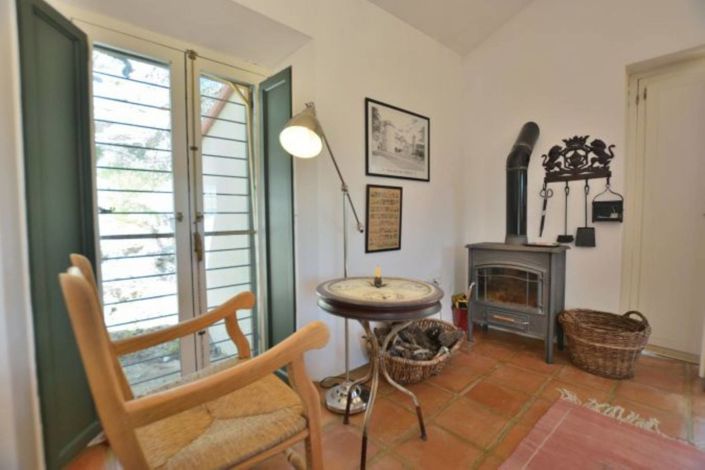 Image No.22-6 Bed Country House for sale