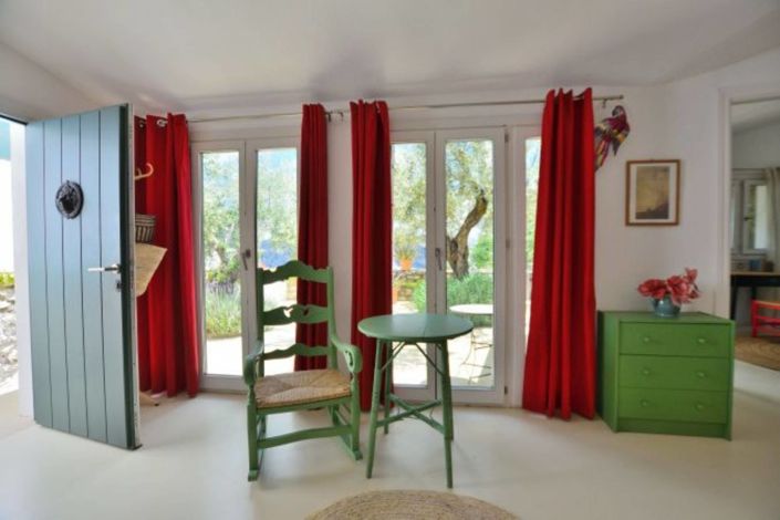 Image No.23-6 Bed Country House for sale