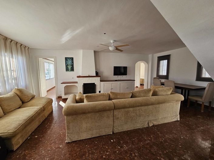 Image No.8-4 Bed Villa for sale