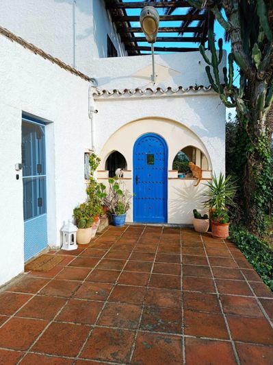 Image No.22-4 Bed Country House for sale