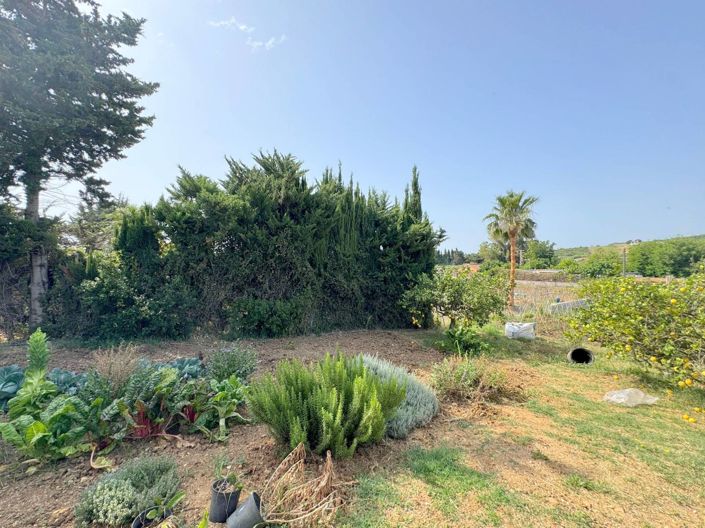 Image No.32-4 Bed Country House for sale