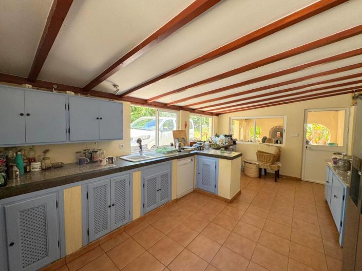 Image No.7-4 Bed Country House for sale