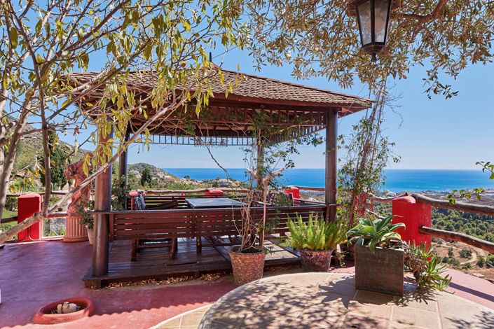 Image No.3-8 Bed Country House for sale