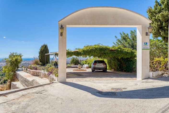 Image No.48-8 Bed Country House for sale