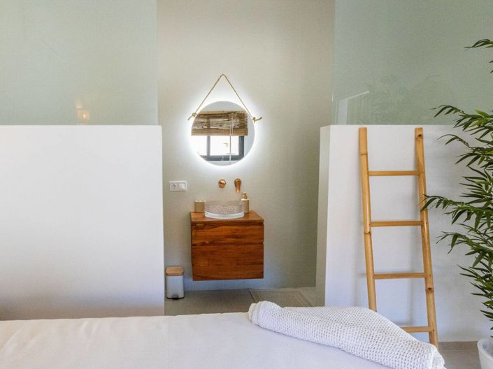 Image No.20-3 Bed Villa for sale