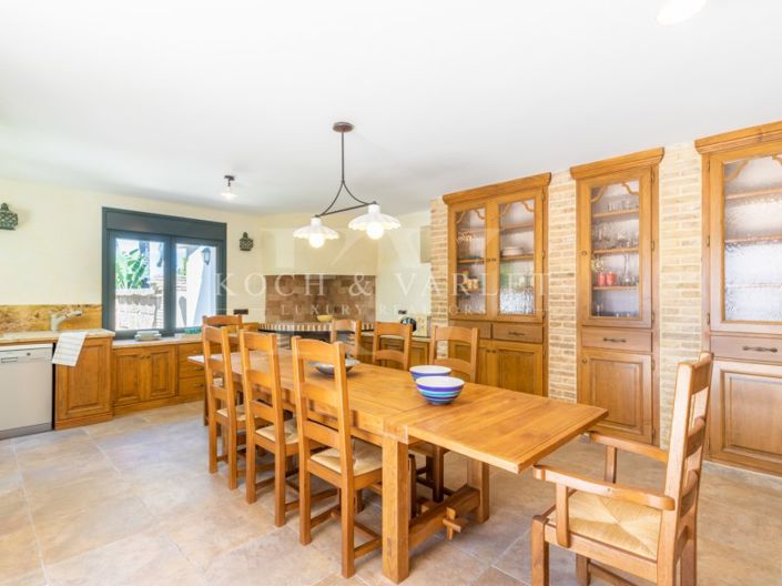 Image No.51-5 Bed Villa for sale