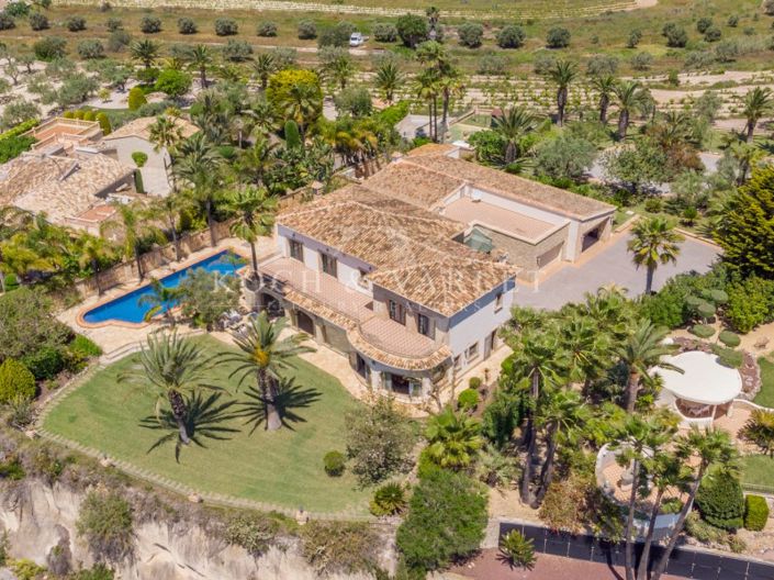 Image No.96-5 Bed Villa for sale