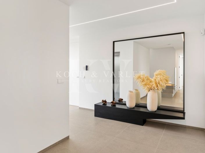 Image No.18-4 Bed Villa for sale