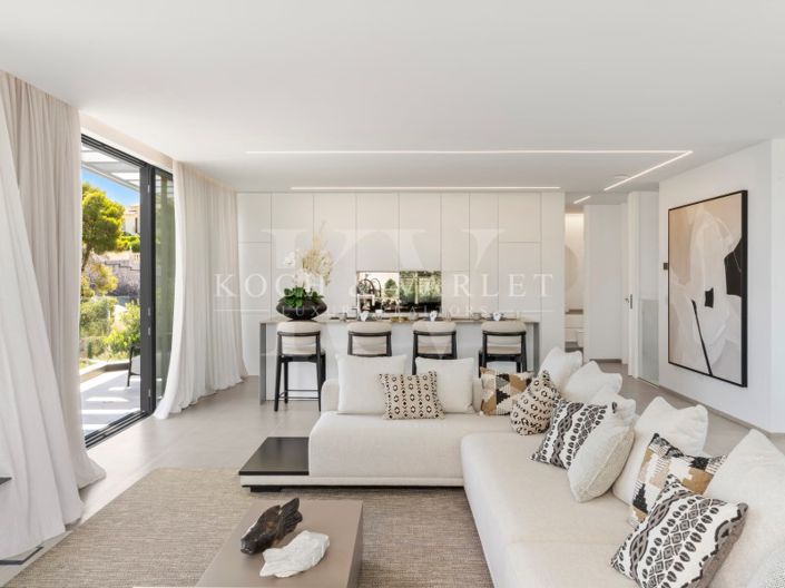 Image No.26-4 Bed Villa for sale