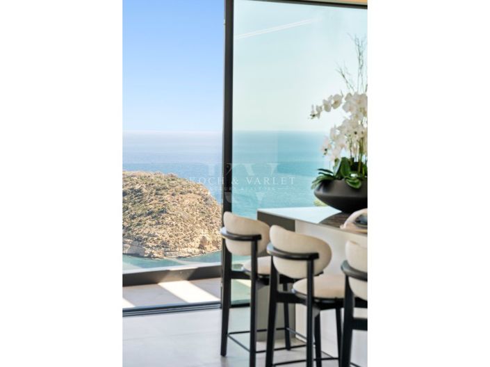 Image No.30-4 Bed Villa for sale