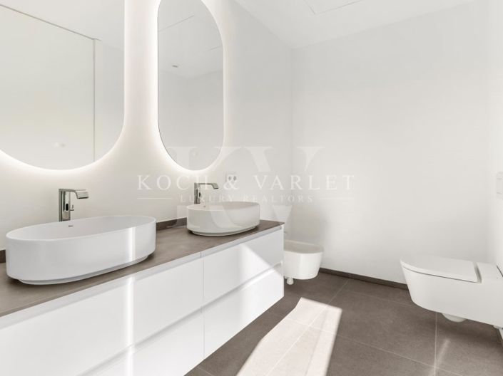 Image No.32-4 Bed Villa for sale