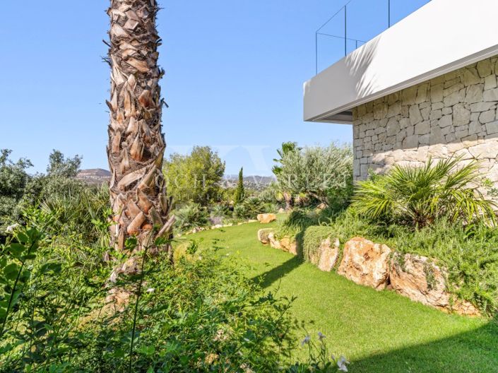 Image No.54-4 Bed Villa for sale