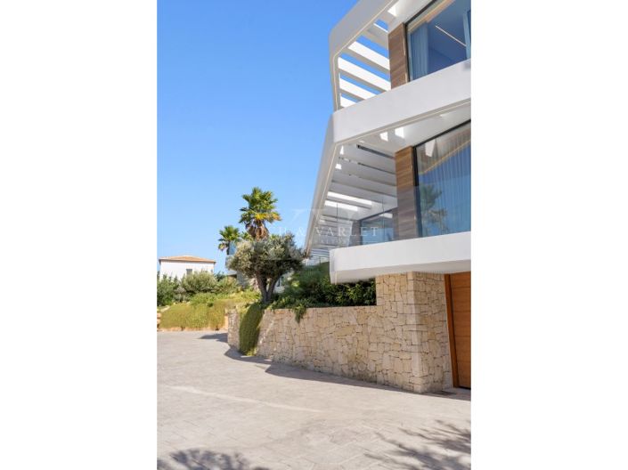 Image No.59-4 Bed Villa for sale