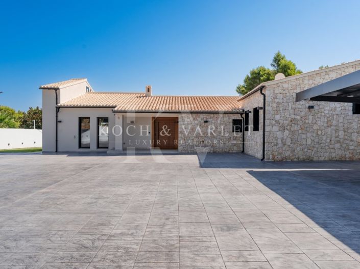 Image No.6-3 Bed Villa for sale