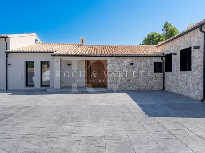 Image No.7-3 Bed Villa for sale