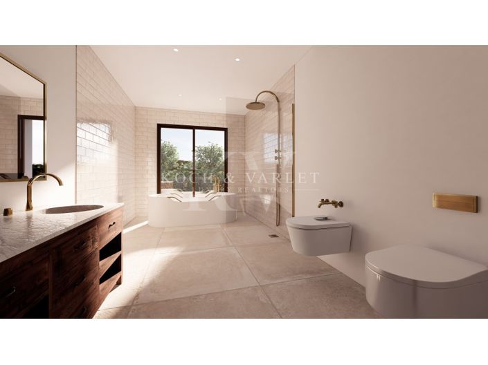 Image No.20-4 Bed Farmhouse for sale