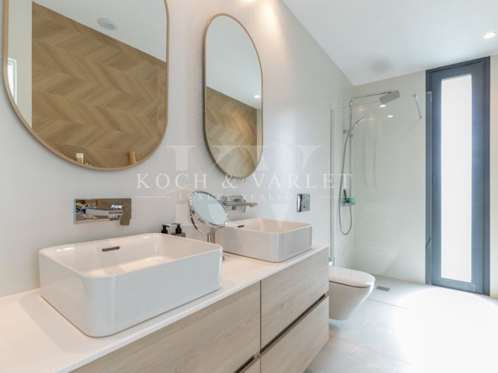 Image No.26-4 Bed Villa for sale