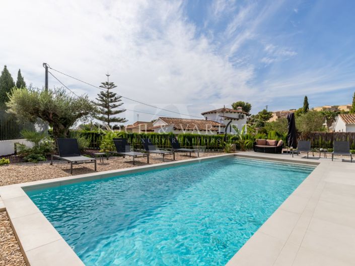 Image No.32-4 Bed Villa for sale