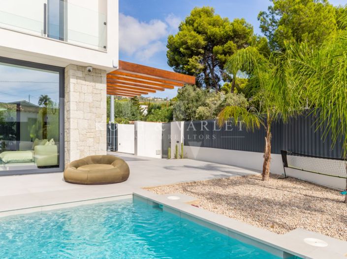 Image No.8-4 Bed Villa for sale