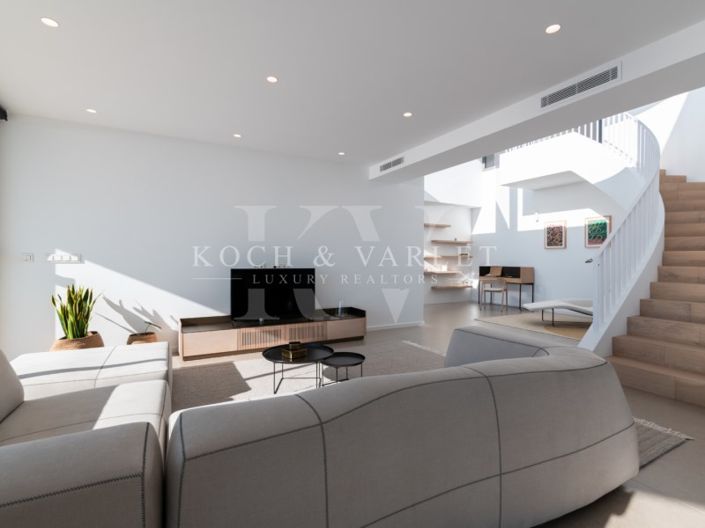 Image No.18-4 Bed Villa for sale