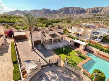 Koch & Varelt Luxury Realtors most sold property