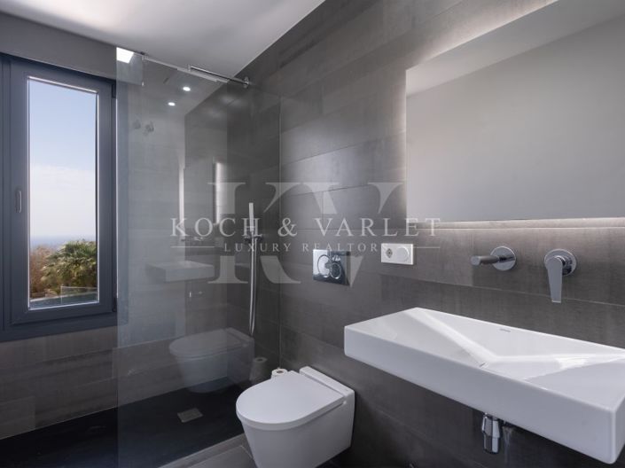 Image No.18-4 Bed Villa for sale