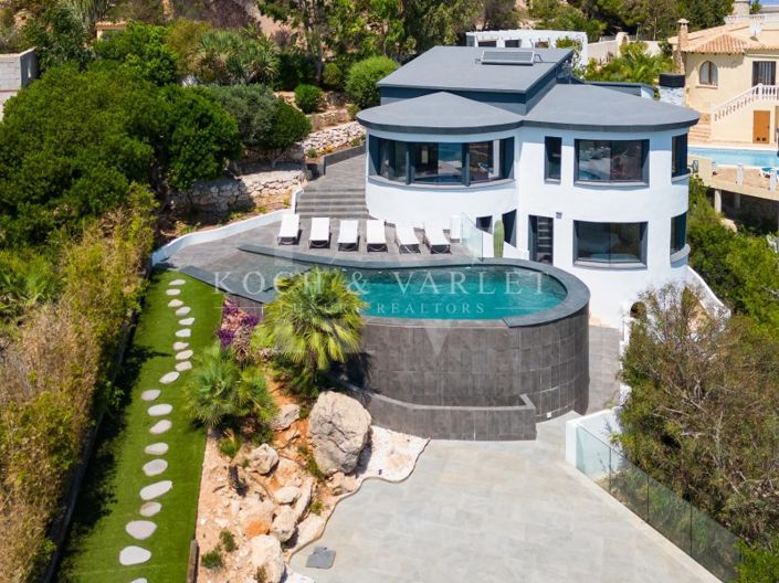 Image No.2-4 Bed Villa for sale