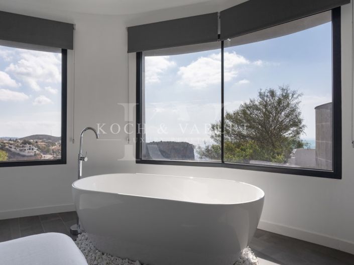 Image No.20-4 Bed Villa for sale