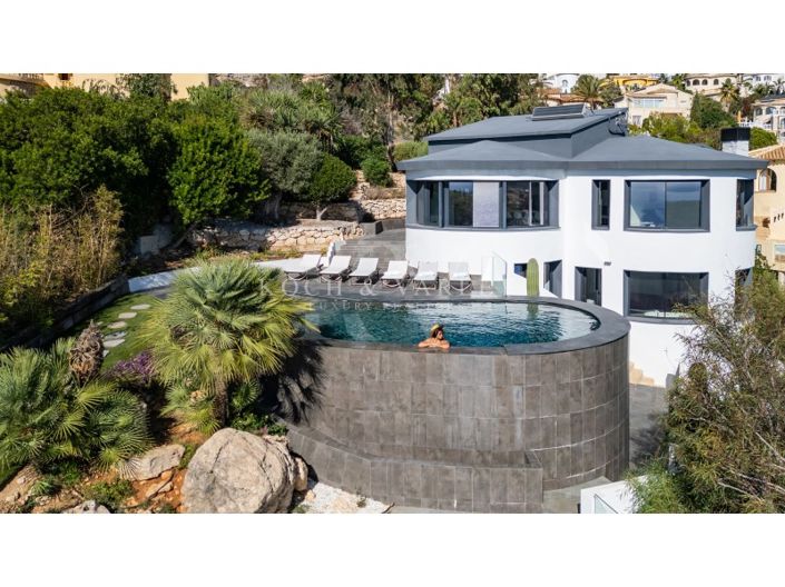 Image No.9-4 Bed Villa for sale