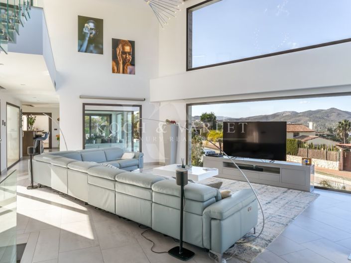 Image No.14-5 Bed Villa for sale