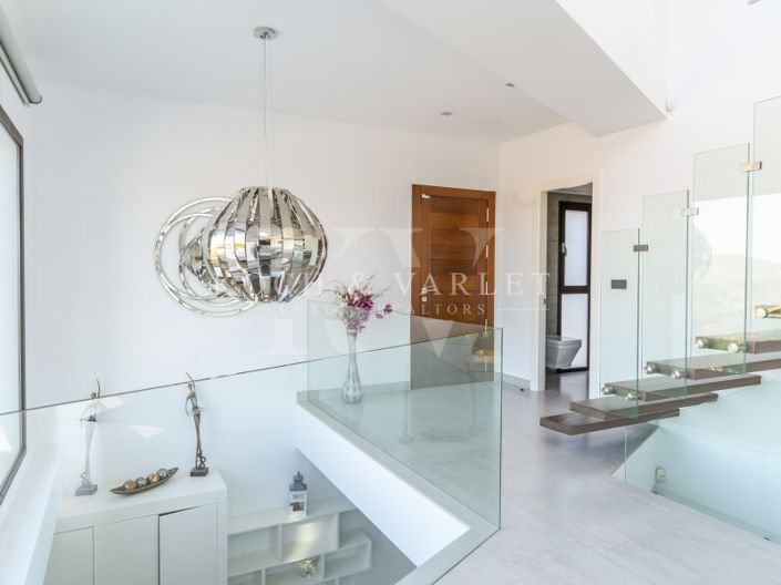 Image No.24-5 Bed Villa for sale