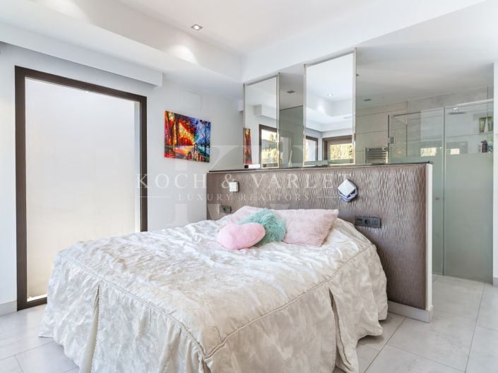 Image No.36-5 Bed Villa for sale