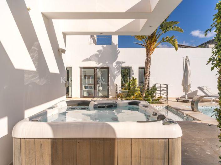 Image No.46-5 Bed Villa for sale