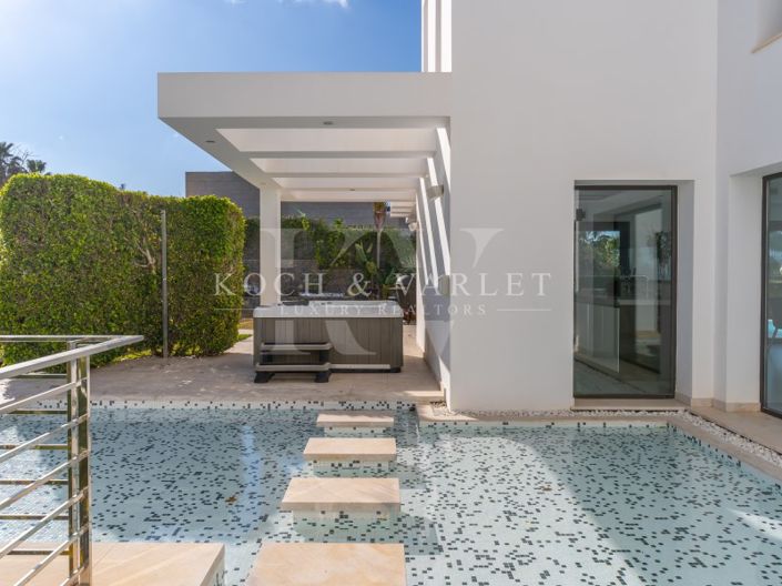 Image No.59-5 Bed Villa for sale