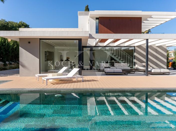 Image No.1-Villa de 4 chambres à vendre à Denia