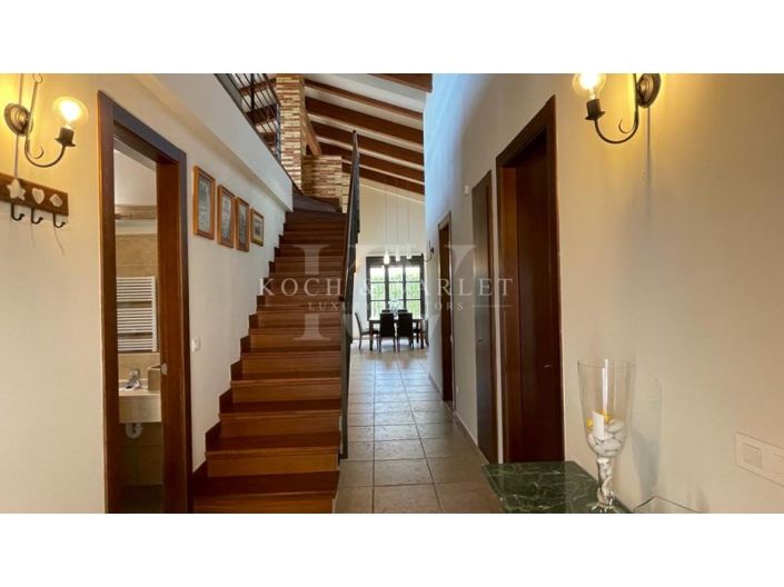 Image No.11-5 Bed Villa for sale